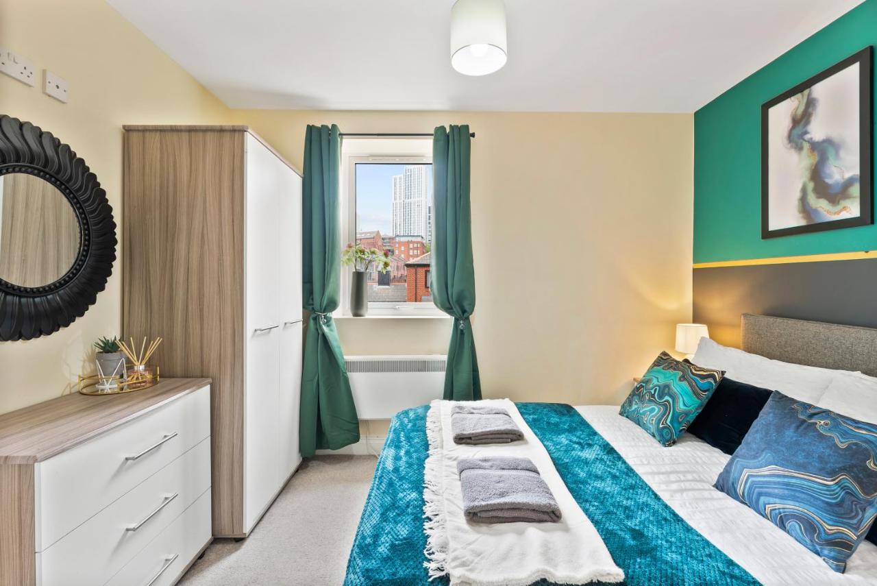 Central Leeds Gem - Parking - Sleeps 6 Appartement Buitenkant foto