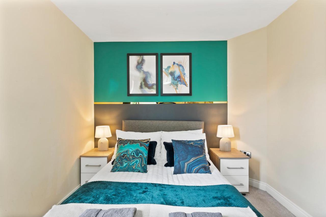 Central Leeds Gem - Parking - Sleeps 6 Appartement Buitenkant foto