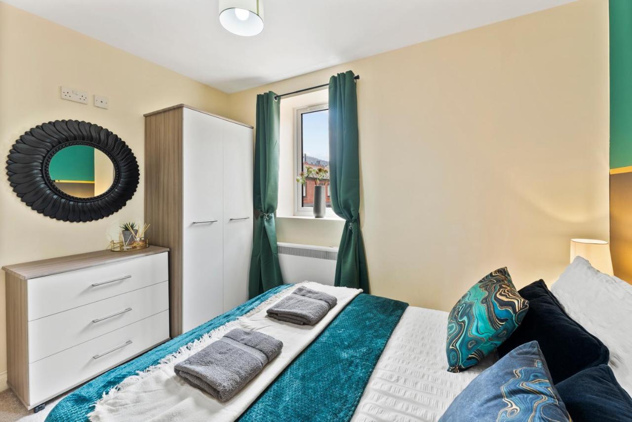 Central Leeds Gem - Parking - Sleeps 6 Appartement Buitenkant foto