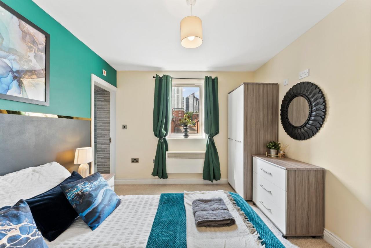 Central Leeds Gem - Parking - Sleeps 6 Appartement Buitenkant foto